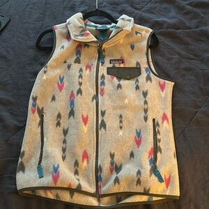Synchilla Patagonia vest size 6